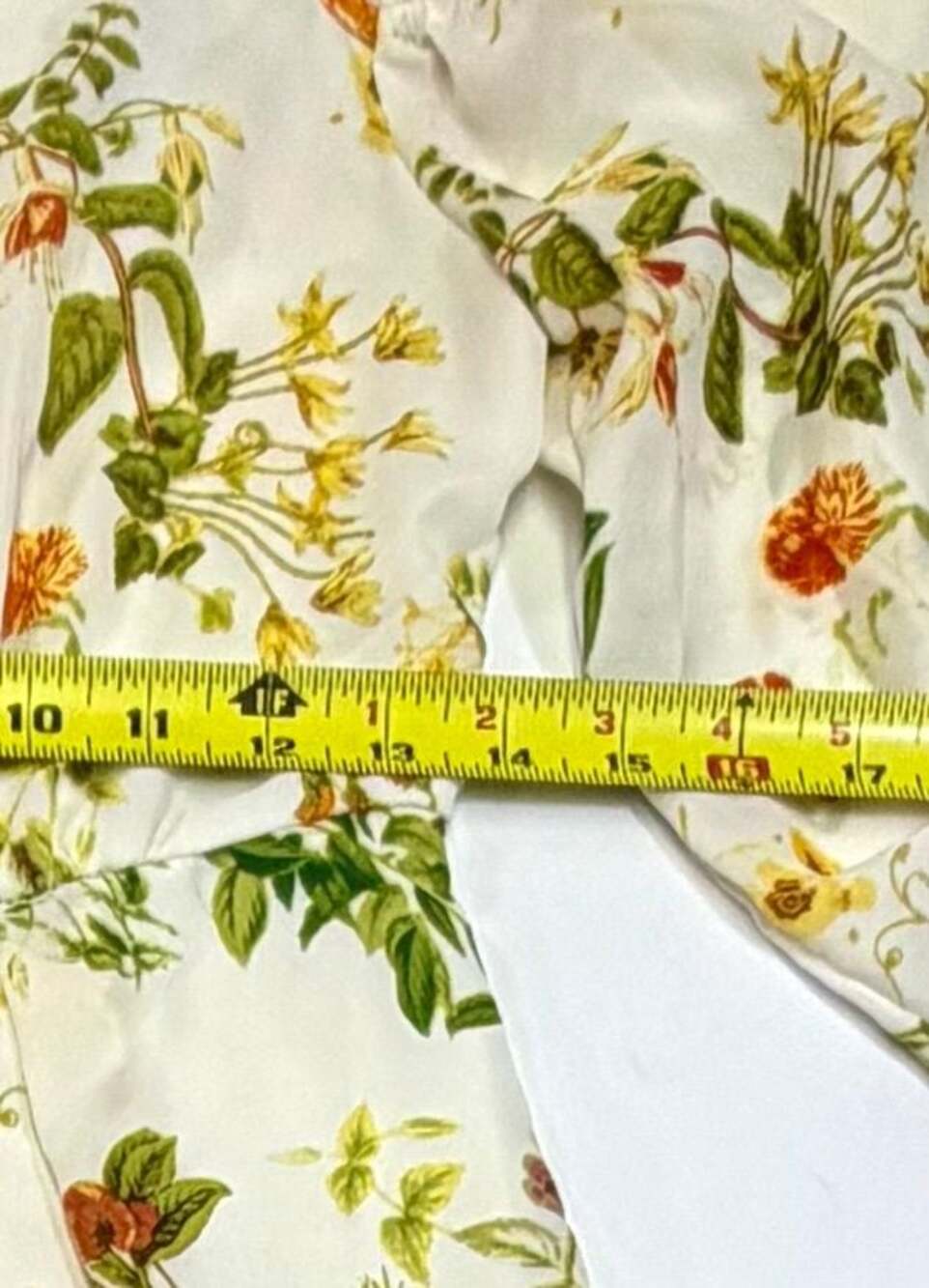 Disney Alice Through the Looking Glass White Floral Cold Shoulder Mini Dress XS - Picture 6 of 8